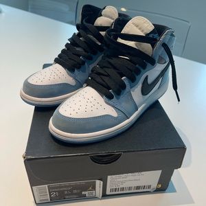 jordan 1 retro high og university blue 2.5y